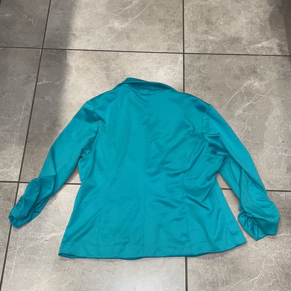 LAST CHANCE 4/$20 Metaphor knit blazer Sz L - Picture 2 of 12